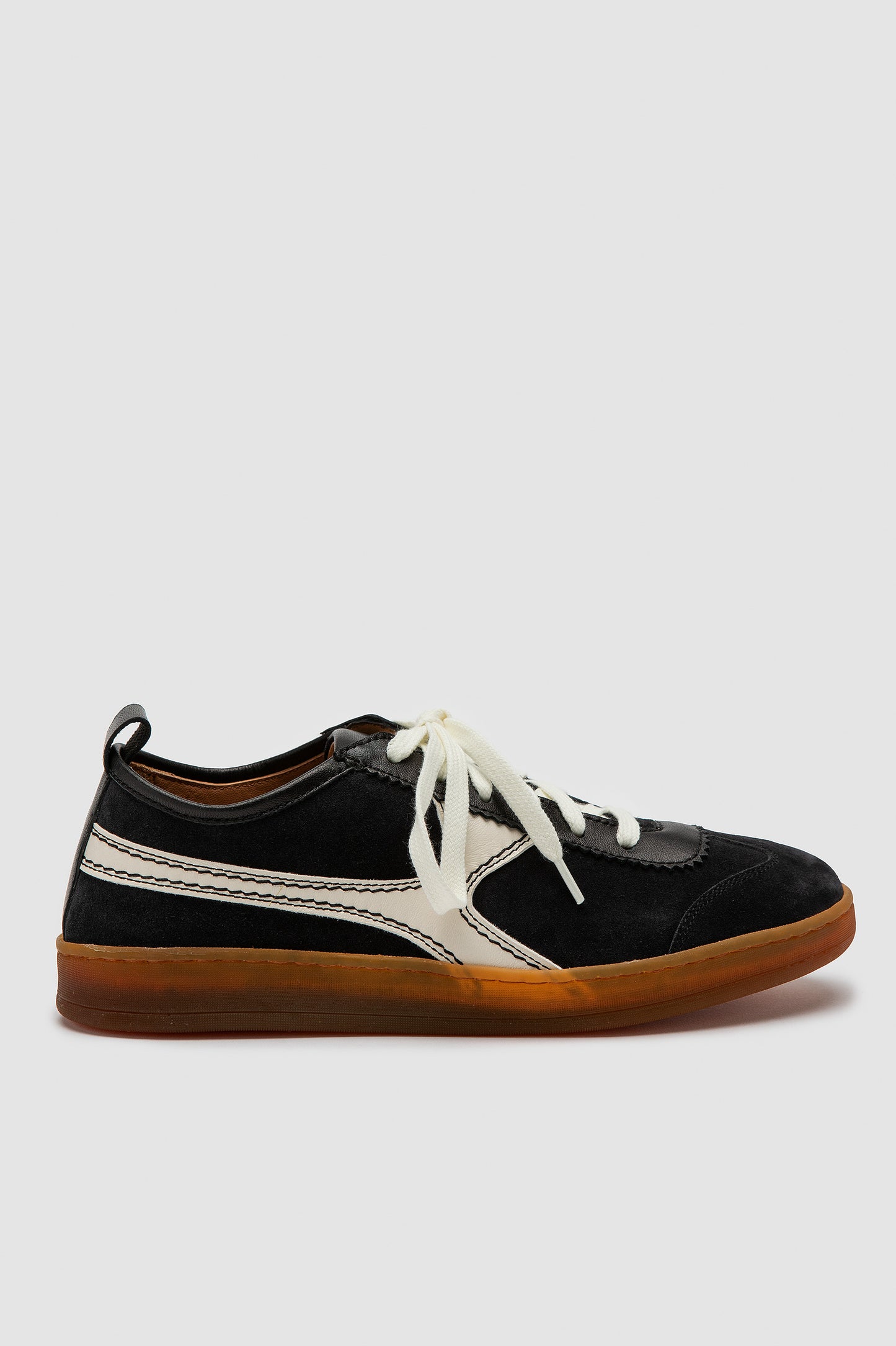Etna Black