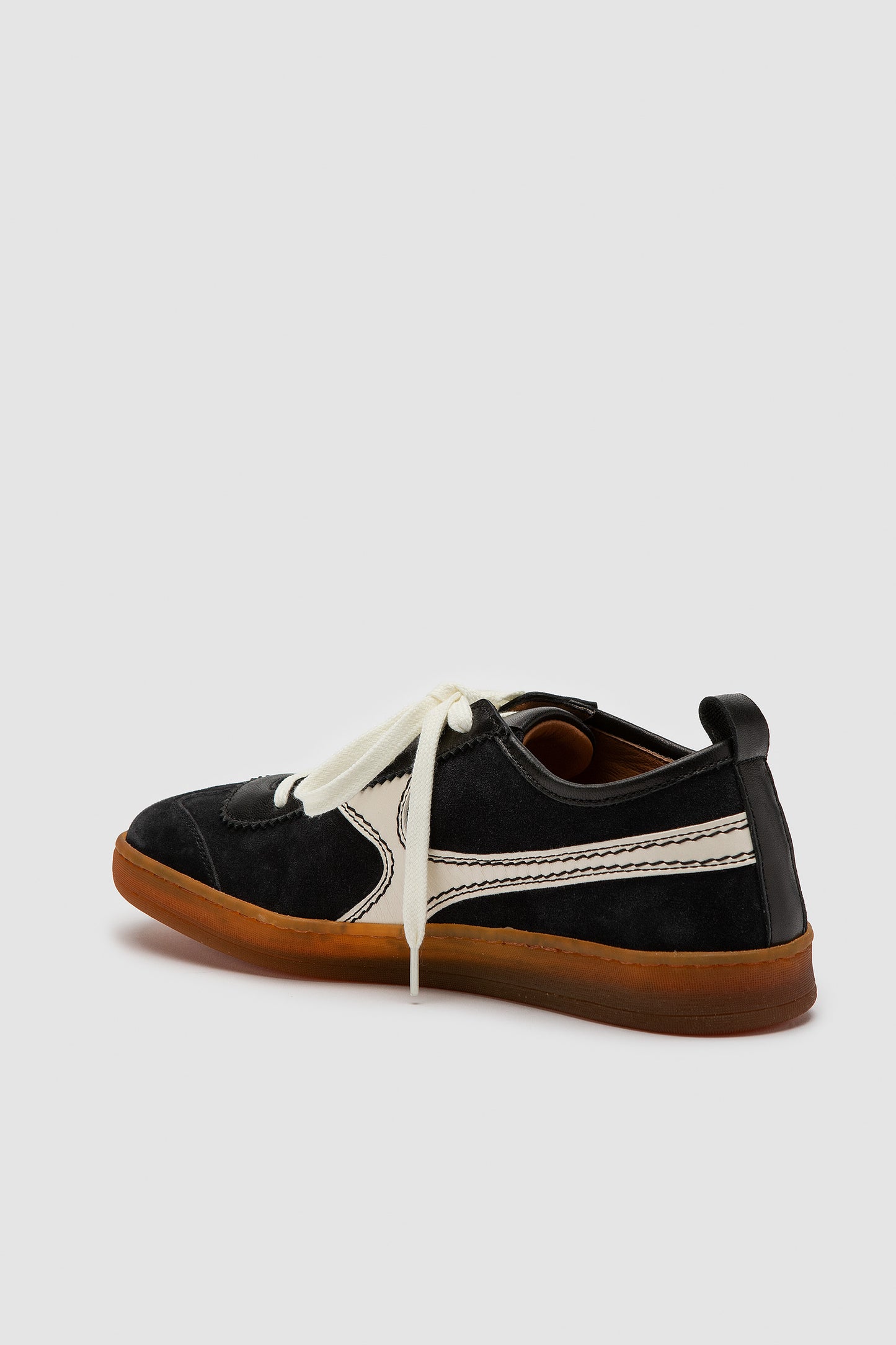 Etna Black