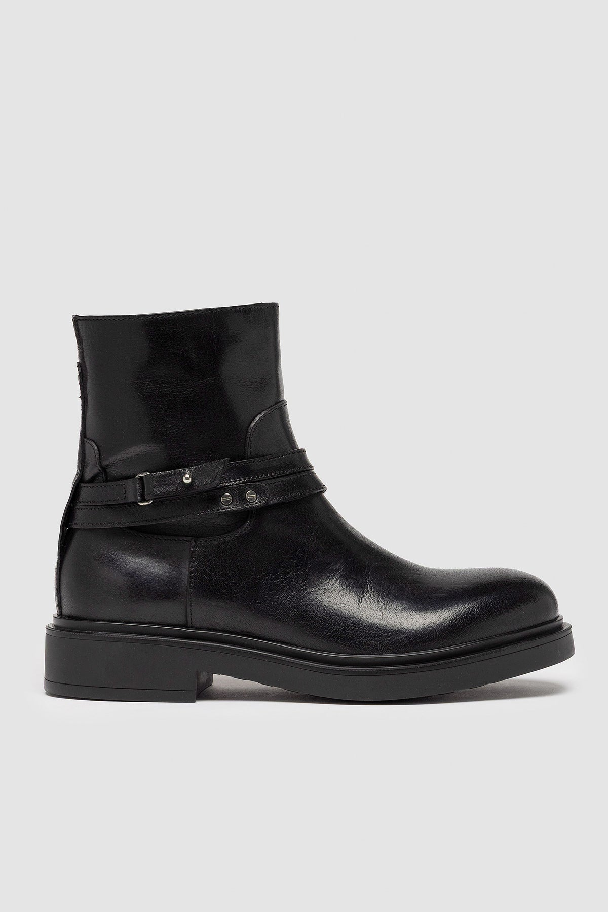 CONCETTA BLACK