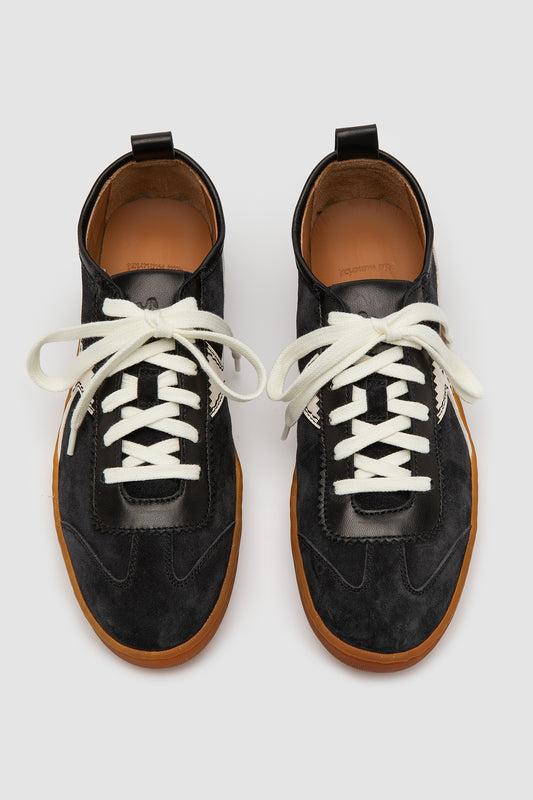 Etna Black