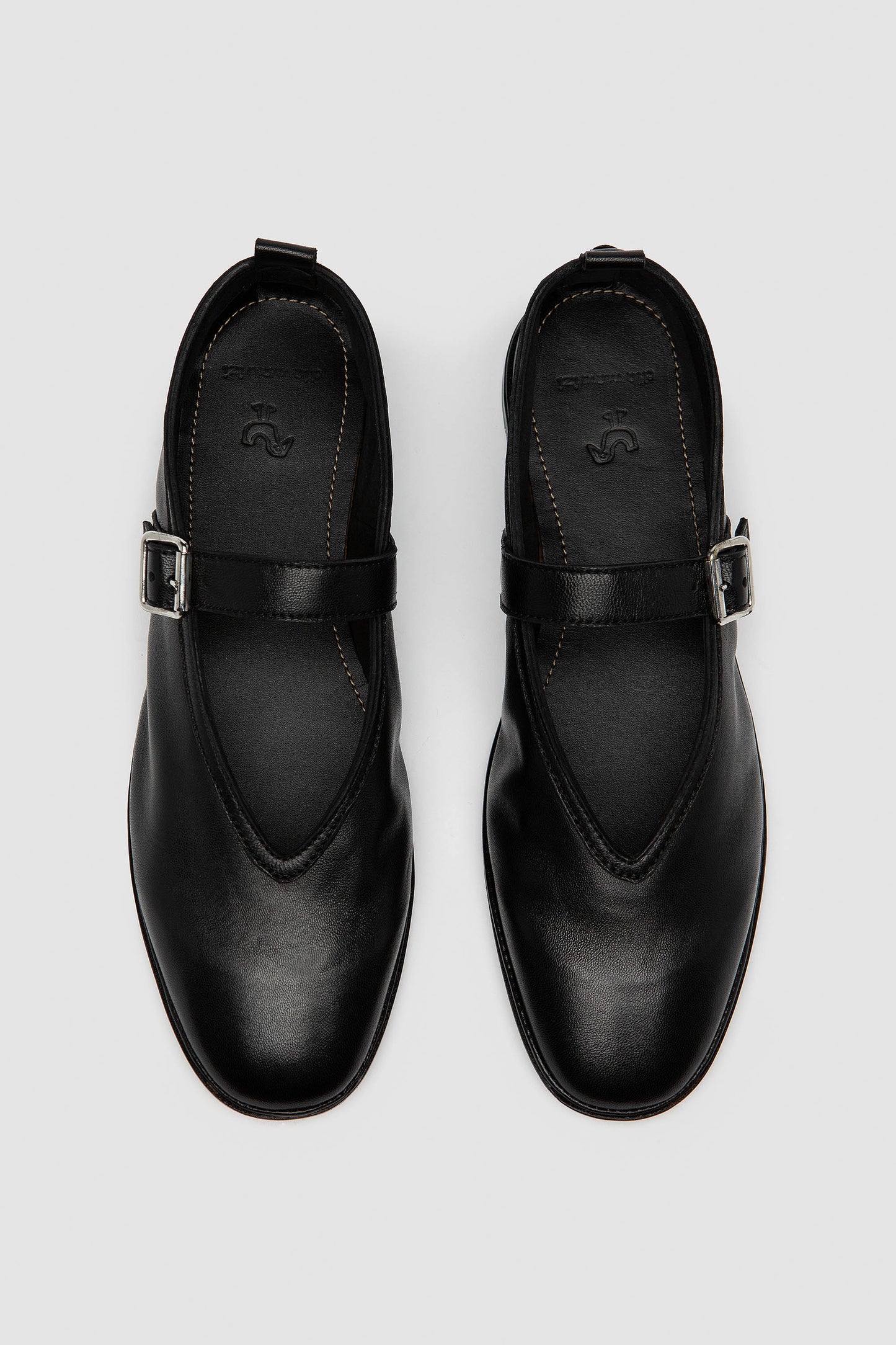 Astrid schwarzes Leder