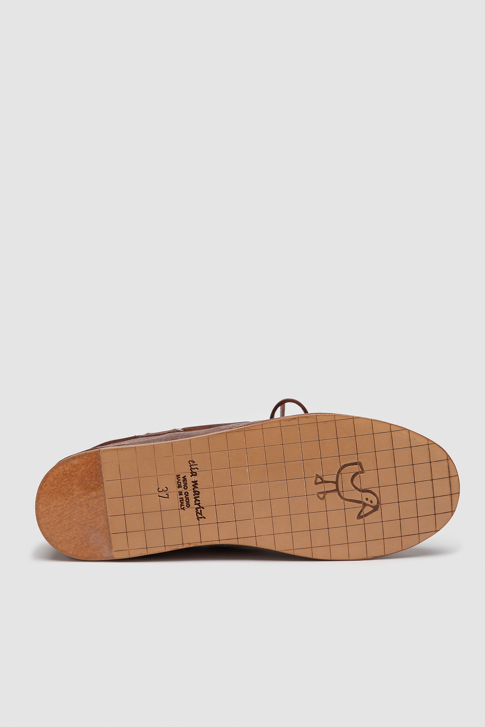 Woman Leather Boat shoes. Elia Maurizi